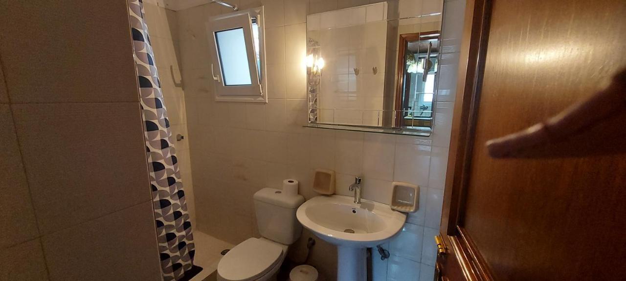 Carlos Apartment Артемида Екстериор снимка